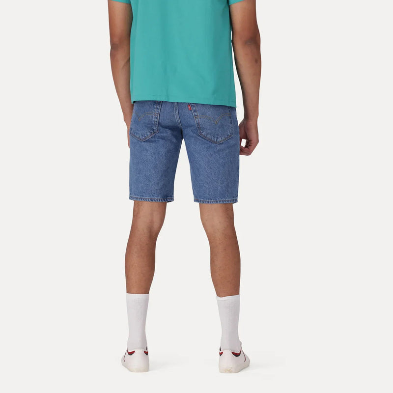 LEVI'S® MEN'S 405 STANDARD SHORTS - MED INDIGO - WORN IN