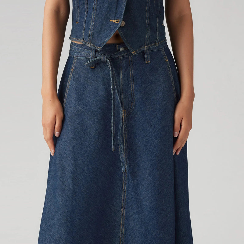 LEVI'S® WOMEN'S XL SKIRT - DARK INDIGO - FLAT FINISH