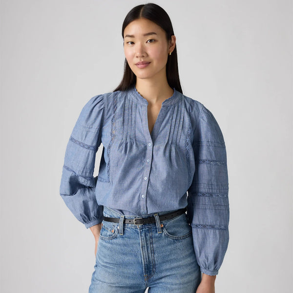 LEVI'S® WOMEN'S MANDY LONG-SLEEVE BLOUSE - MED INDIGO - FLAT FINISH