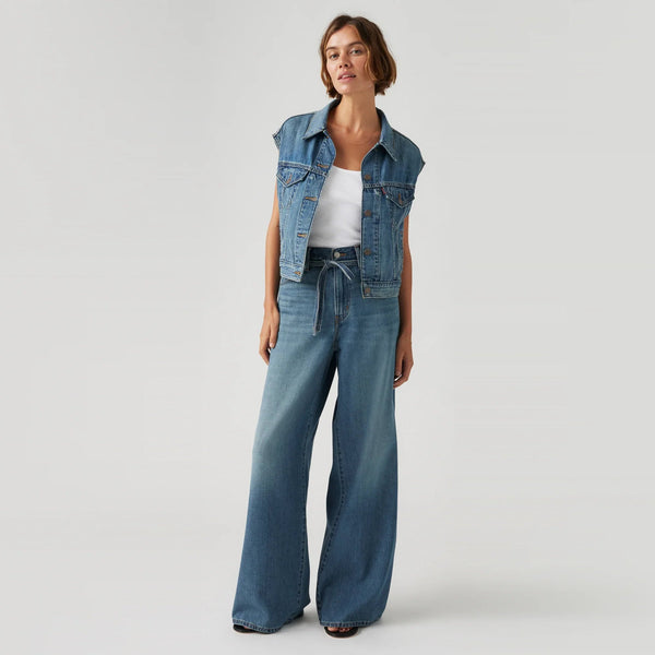 LEVI'S® WOMEN'S XL STRAIGHT - LIGHT INDIGO - FLAT FINISH