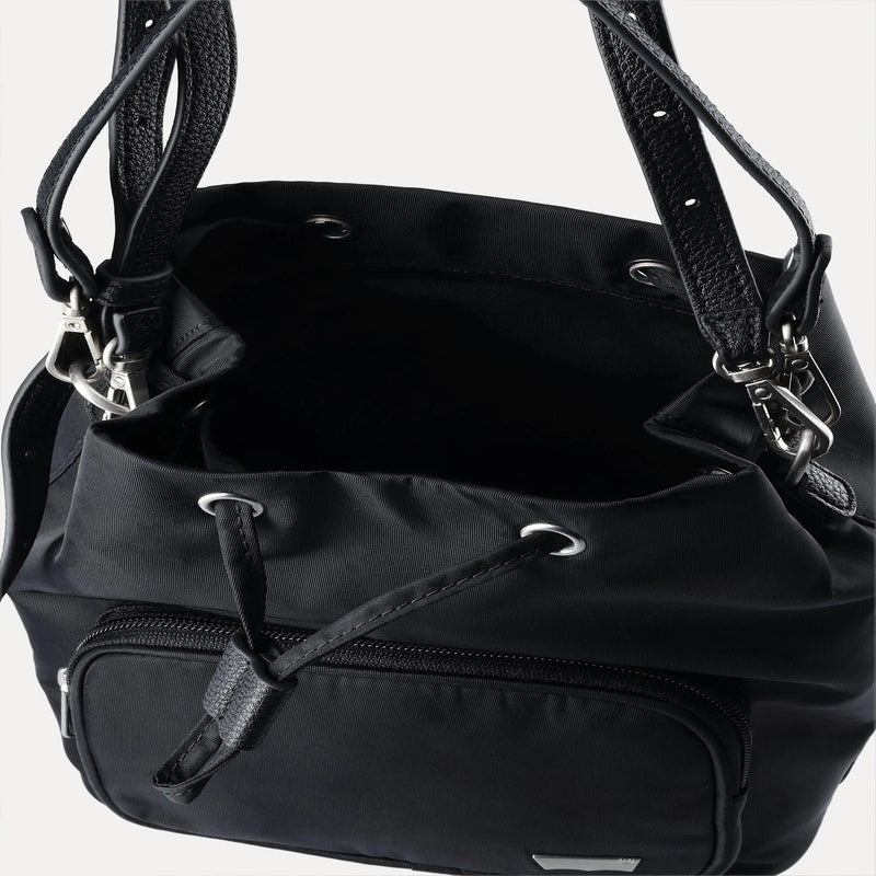 LEVI'S® WOMEN'S BUCKET BAG - BLACK